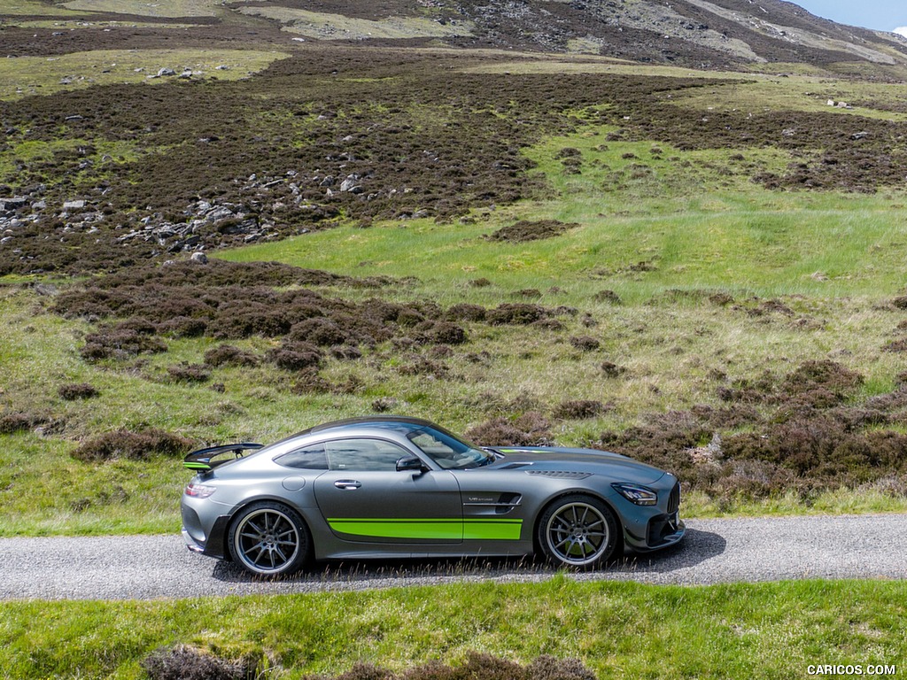 2020 Mercedes-AMG GT R Pro (UK-Spec) - Side