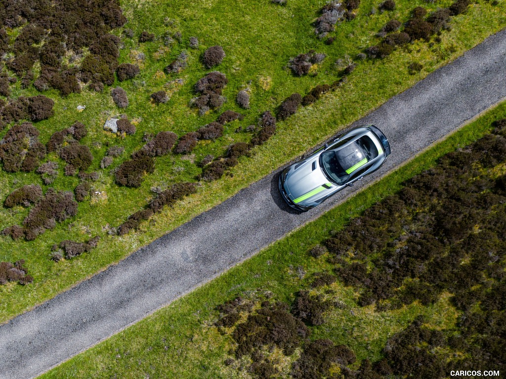 2020 Mercedes-AMG GT R Pro (UK-Spec) - Top