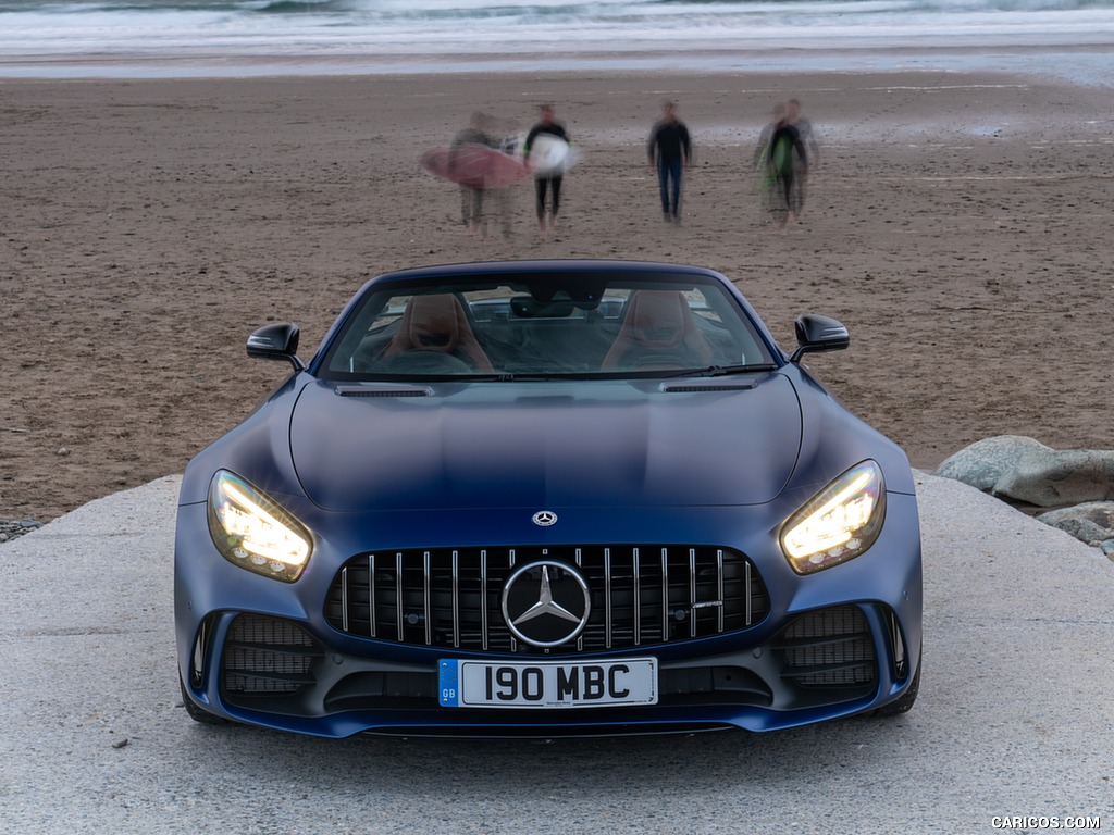 2020 Mercedes-AMG GT R Roadster (UK-Spec) - Front