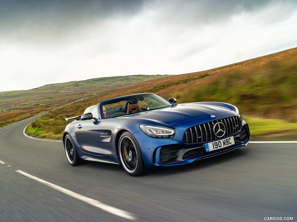 2020 Mercedes-AMG GT R Roadster (UK-Spec) - Front Three-Quarter