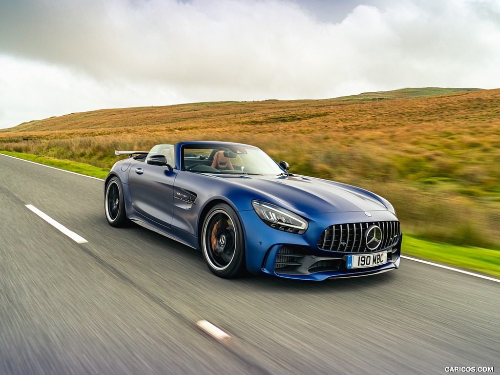 2020 Mercedes-AMG GT R Roadster (UK-Spec) - Front Three-Quarter