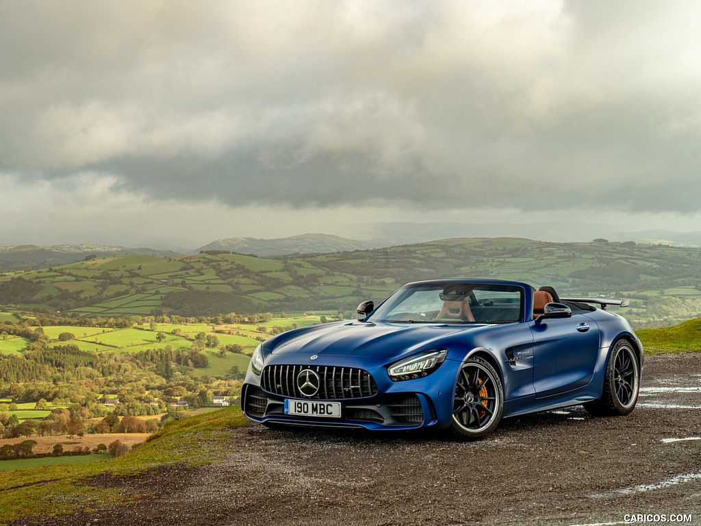 2020 Mercedes-AMG GT R Roadster (UK-Spec) - Front Three-Quarter