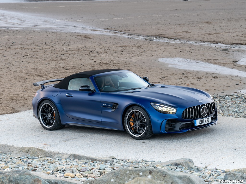 2020 Mercedes-AMG GT R Roadster (UK-Spec) - Front Three-Quarter