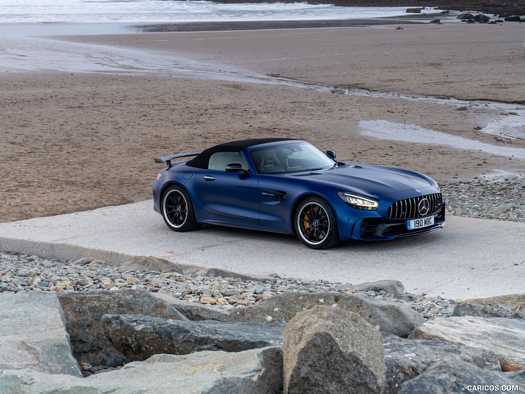 2020 Mercedes-AMG GT R Roadster (UK-Spec) - Front Three-Quarter