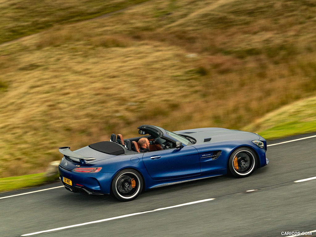 2020 Mercedes-AMG GT R Roadster (UK-Spec) - Side