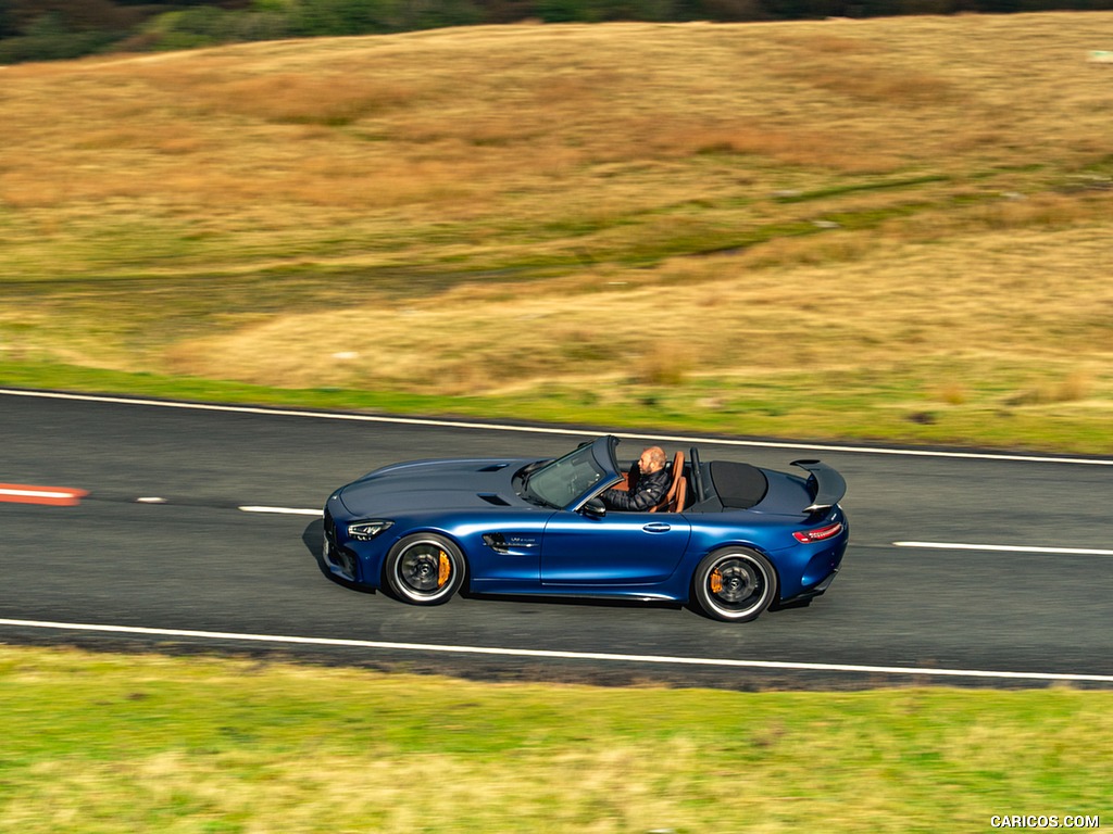 2020 Mercedes-AMG GT R Roadster (UK-Spec) - Side