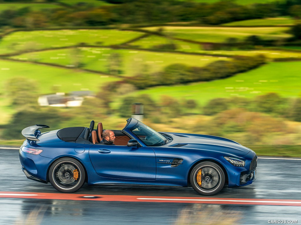 2020 Mercedes-AMG GT R Roadster (UK-Spec) - Side