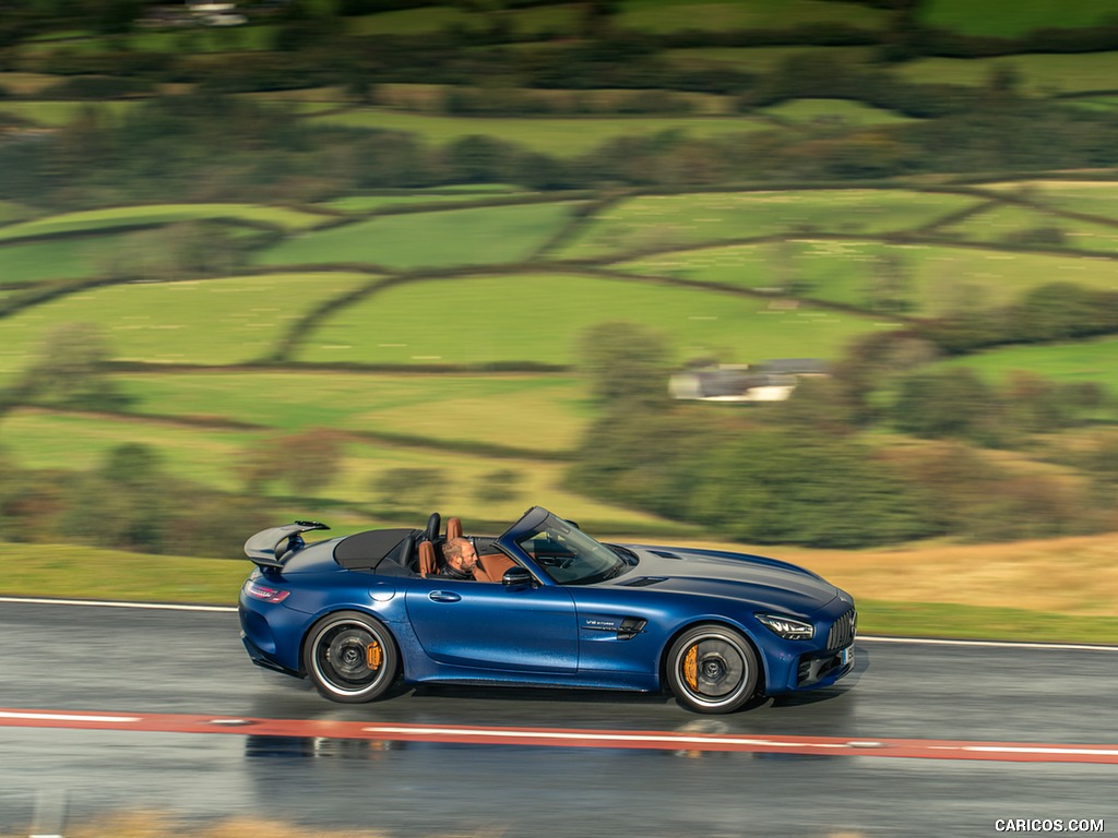 2020 Mercedes-AMG GT R Roadster (UK-Spec) - Side