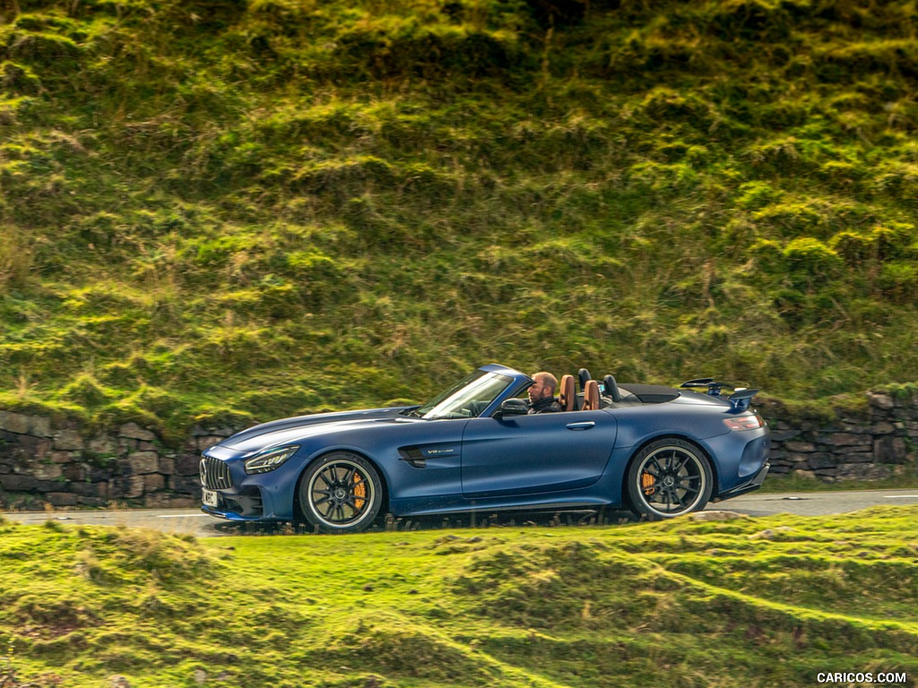 2020 Mercedes-AMG GT R Roadster (UK-Spec) - Side