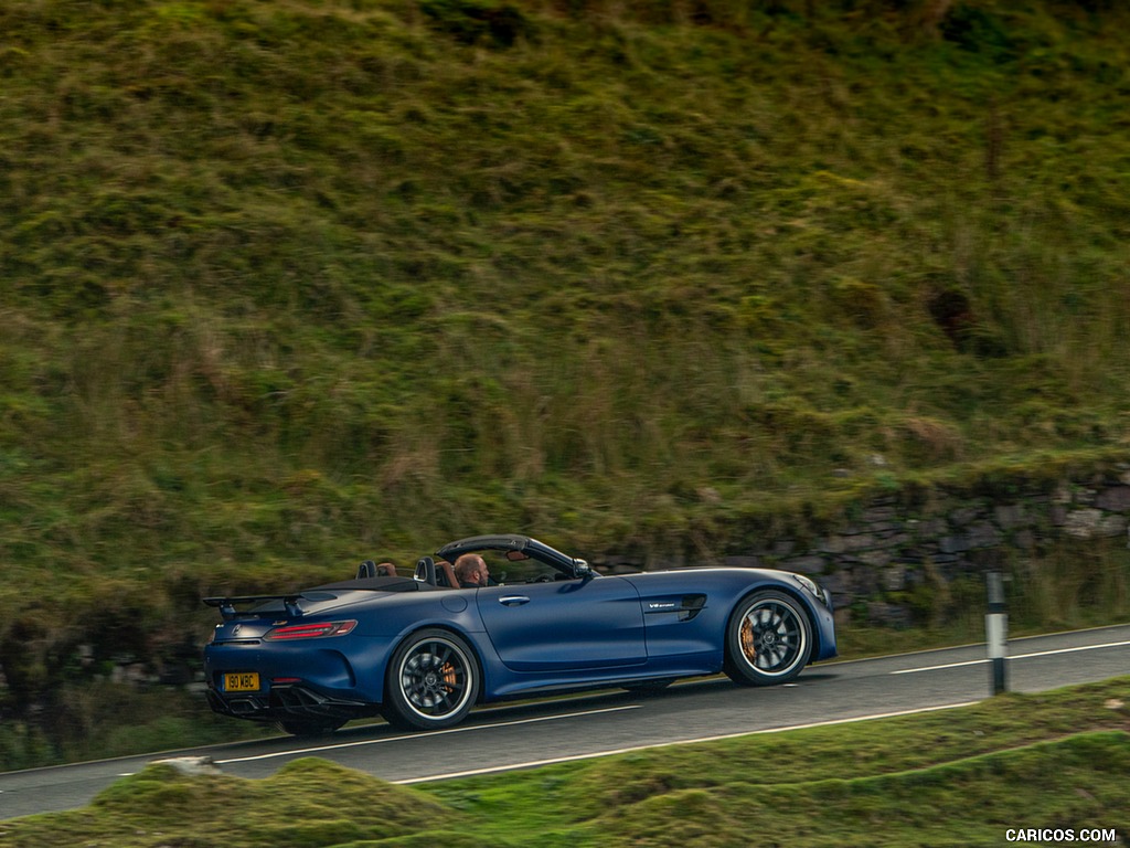 2020 Mercedes-AMG GT R Roadster (UK-Spec) - Side