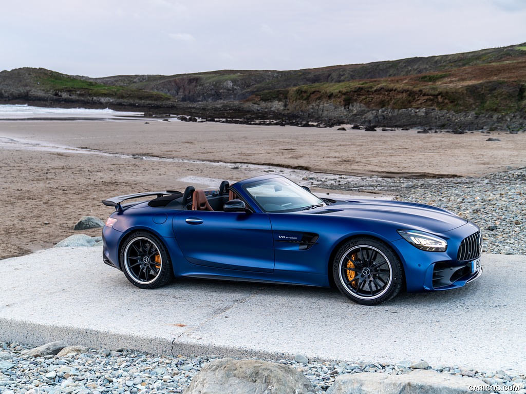 2020 Mercedes-AMG GT R Roadster (UK-Spec) - Side