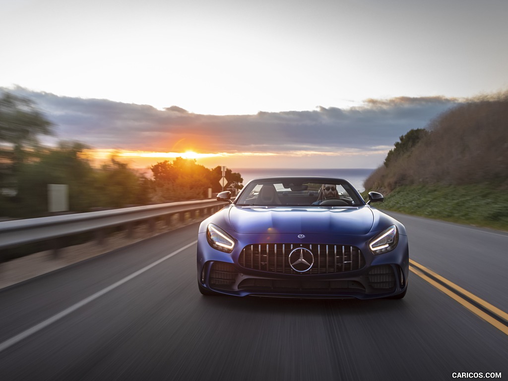 2020 Mercedes-AMG GT R Roadster (US-Spec) - Front