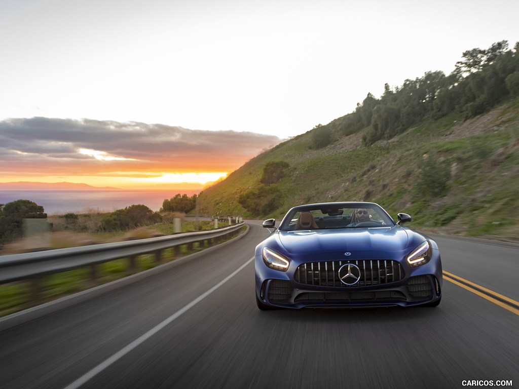 2020 Mercedes-AMG GT R Roadster (US-Spec) - Front