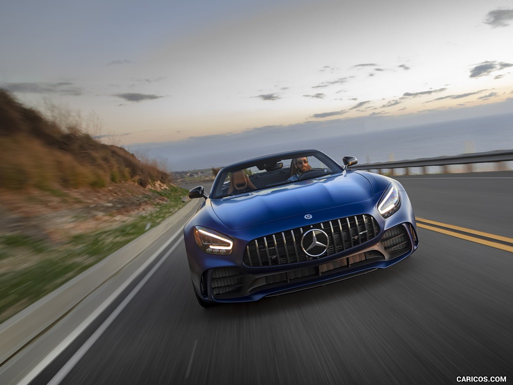 2020 Mercedes-AMG GT R Roadster (US-Spec) - Front