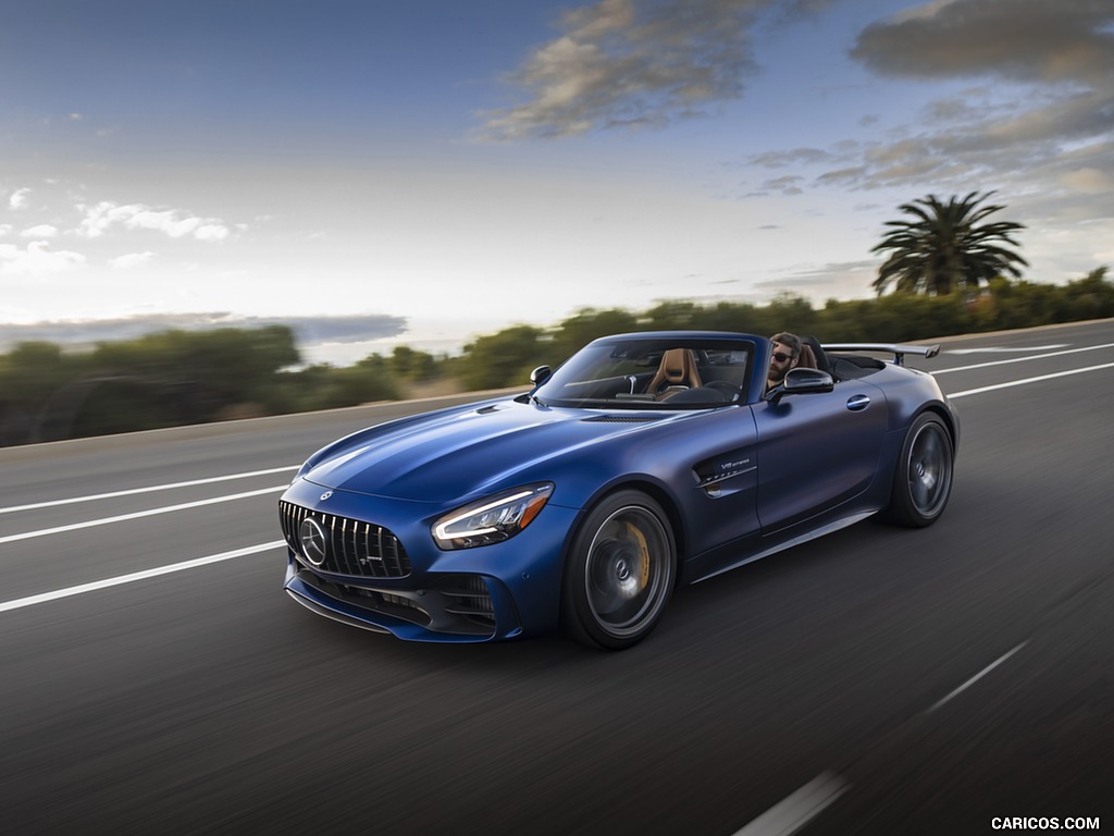 2020 Mercedes-AMG GT R Roadster (US-Spec) - Front Three-Quarter