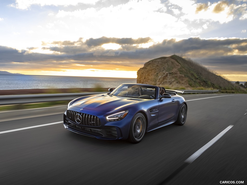 2020 Mercedes-AMG GT R Roadster (US-Spec) - Front Three-Quarter