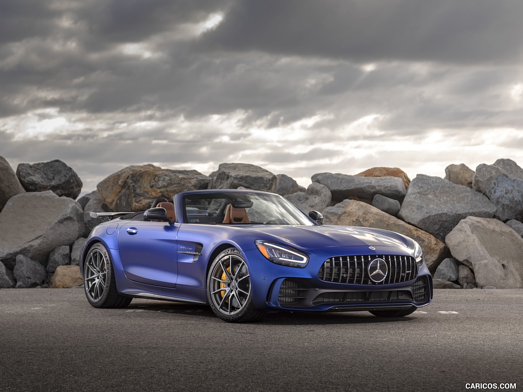 2020 Mercedes-AMG GT R Roadster (US-Spec) - Front Three-Quarter