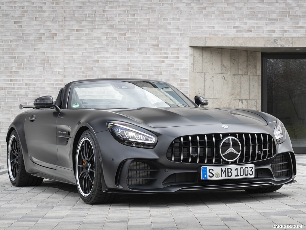 2020 Mercedes-AMG GT R Roadster - Front Three-Quarter