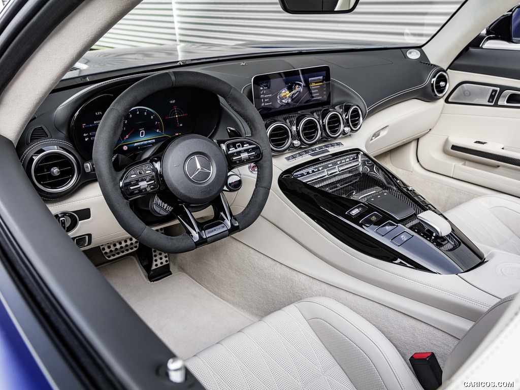 2020 Mercedes-AMG GT R Roadster - Interior