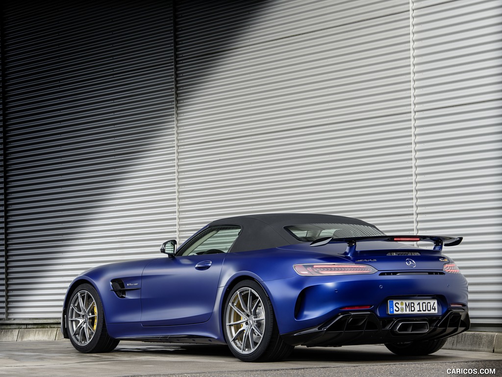 2020 Mercedes-AMG GT R Roadster - Rear Three-Quarter