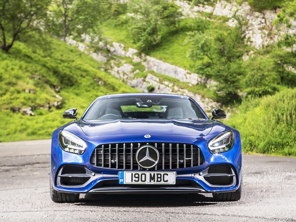 2020 Mercedes-AMG GT S Roadster (UK-Spec) - Front