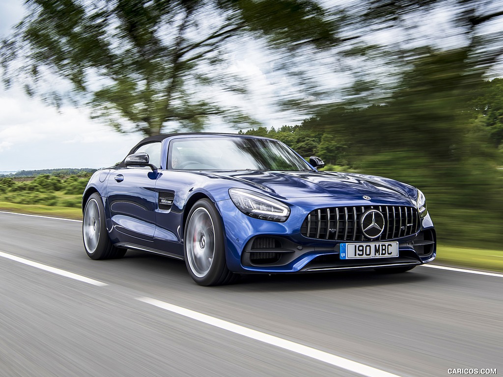 2020 Mercedes-AMG GT S Roadster (UK-Spec) - Front Three-Quarter