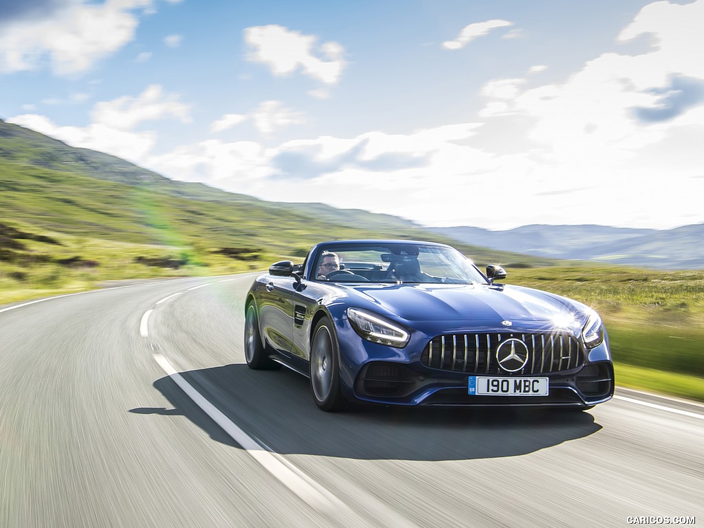 2020 Mercedes-AMG GT S Roadster (UK-Spec) - Front Three-Quarter