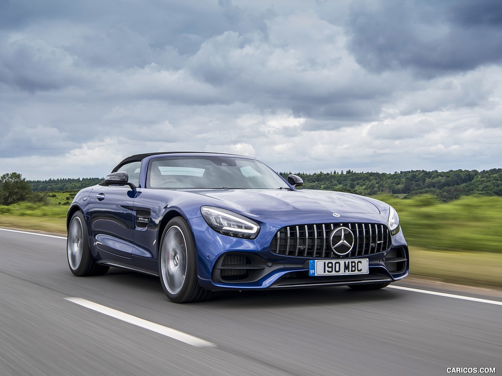 2020 Mercedes-AMG GT S Roadster (UK-Spec) - Front Three-Quarter