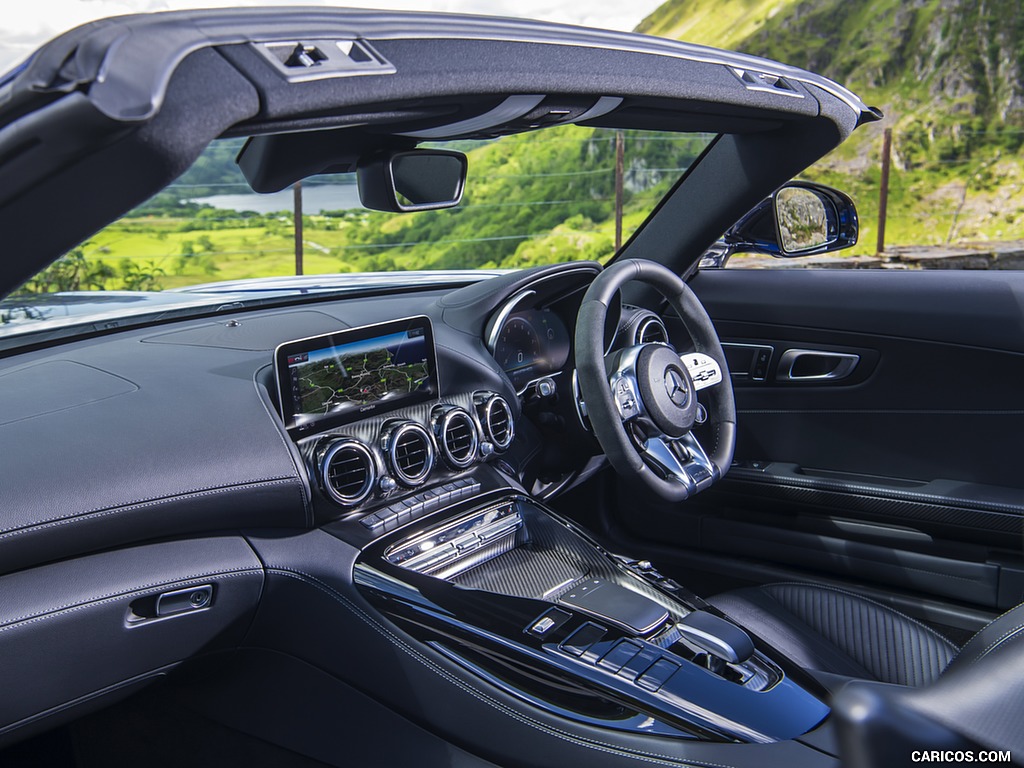 2020 Mercedes-AMG GT S Roadster (UK-Spec) - Interior