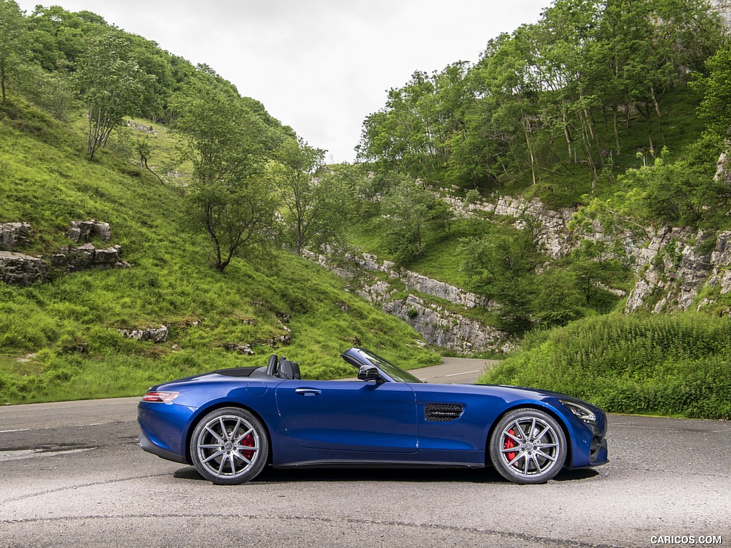 2020 Mercedes-AMG GT S Roadster (UK-Spec) - Side