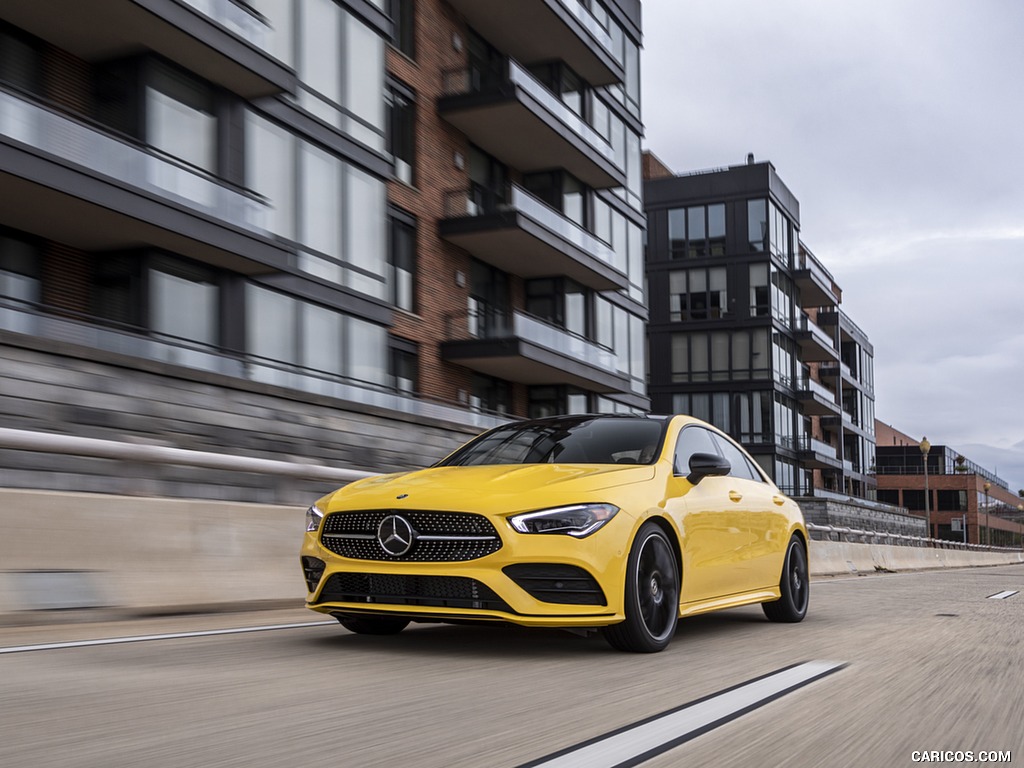 2020 Mercedes-Benz CLA 250 Coupe (US-Spec) - Front Three-Quarter