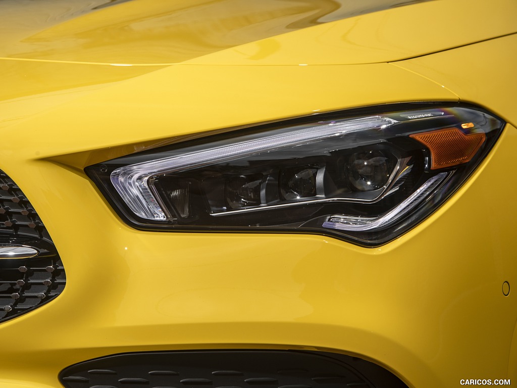 2020 Mercedes-Benz CLA 250 Coupe (US-Spec) - Headlight