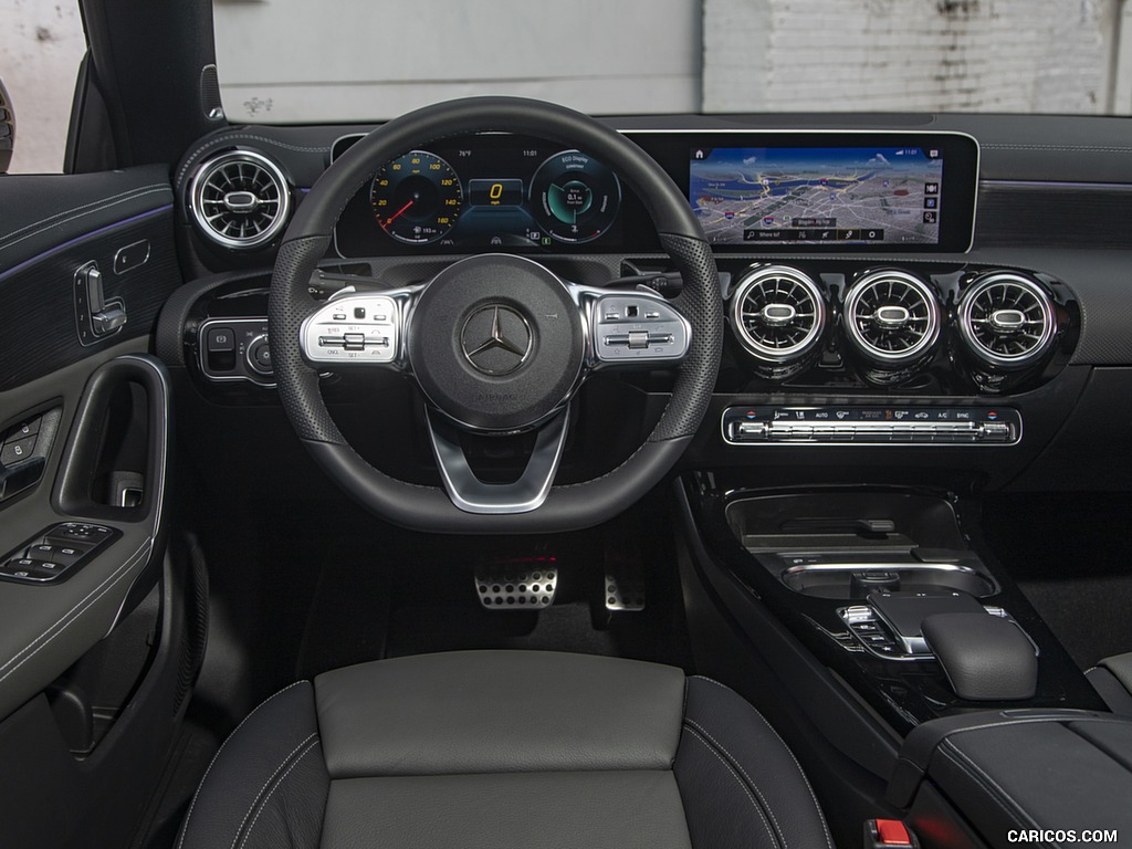 2020 Mercedes-Benz CLA 250 Coupe (US-Spec) - Interior, Cockpit