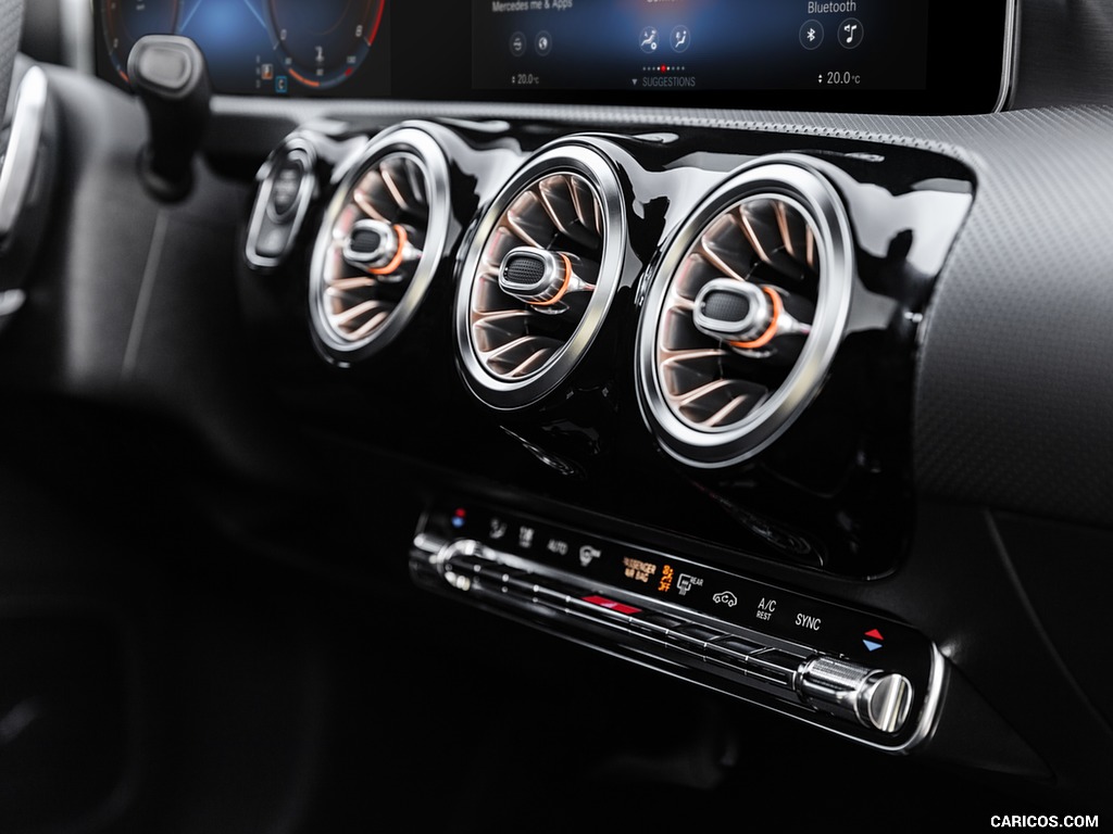 2020 Mercedes-Benz CLA 250 Coupe Edition Orange Art - Interior, Detail