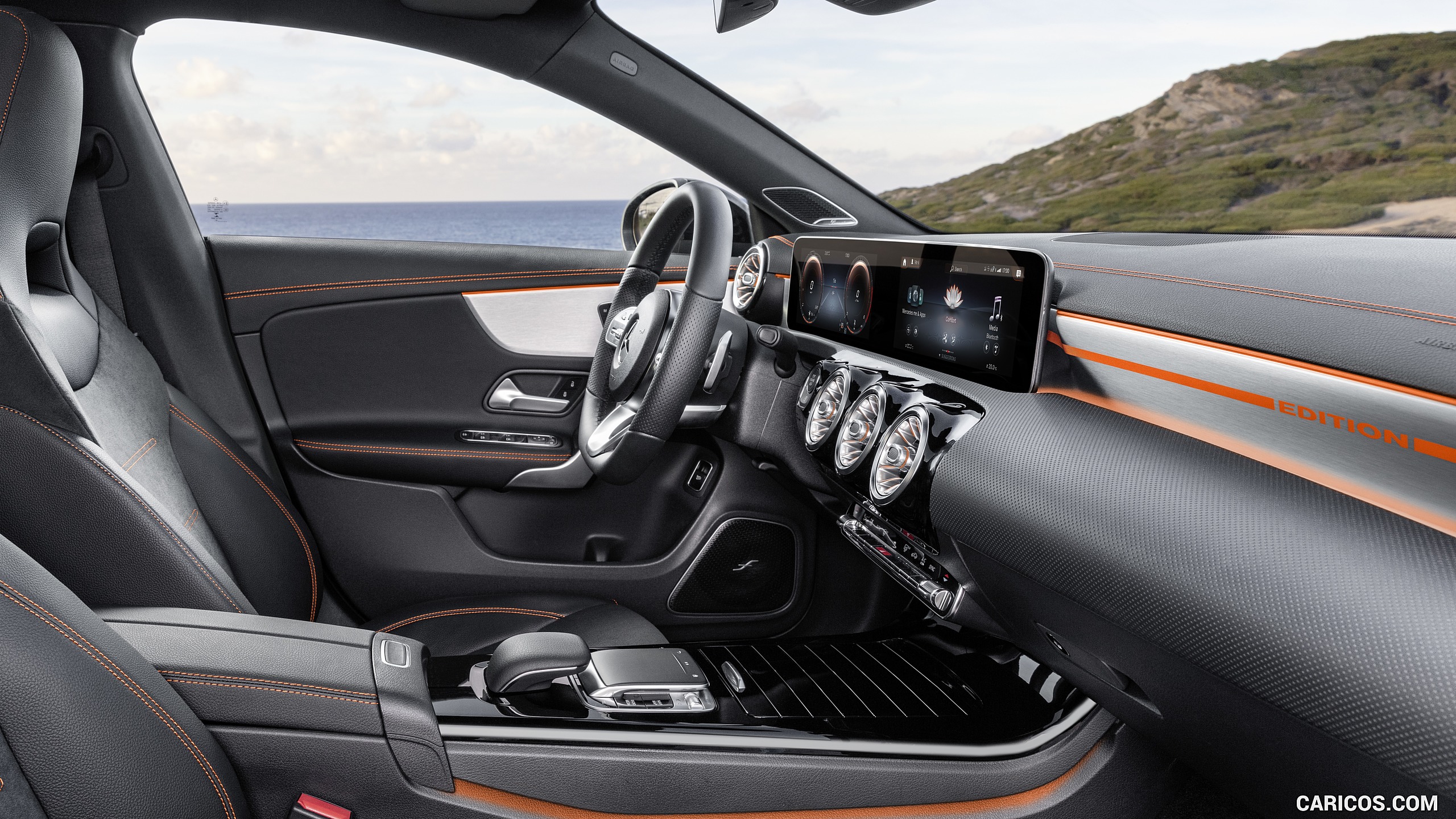 2020 Mercedes-Benz CLA 250 Coupe Edition Orange Art - Interior, #28 of 178