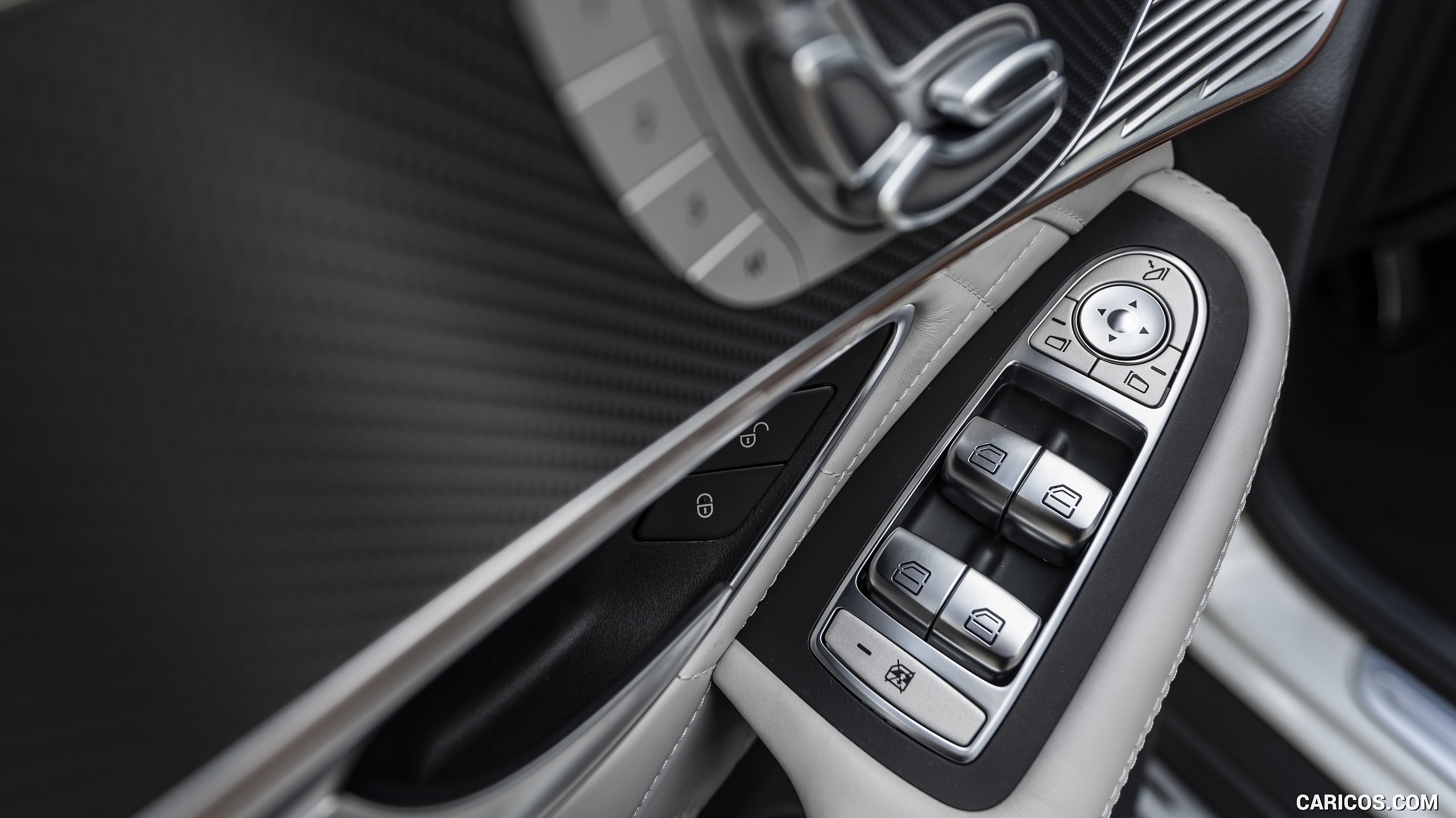 2020 Mercedes-Benz EQC (White) - Interior, Detail, #387 of 398