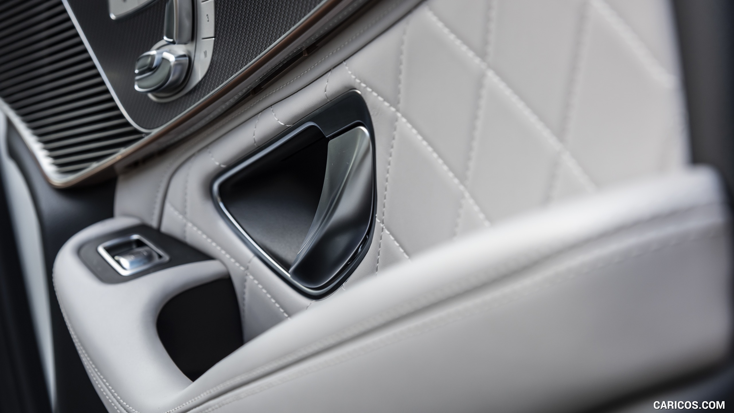 2020 Mercedes-Benz EQC (White) - Interior, Detail, #388 of 398