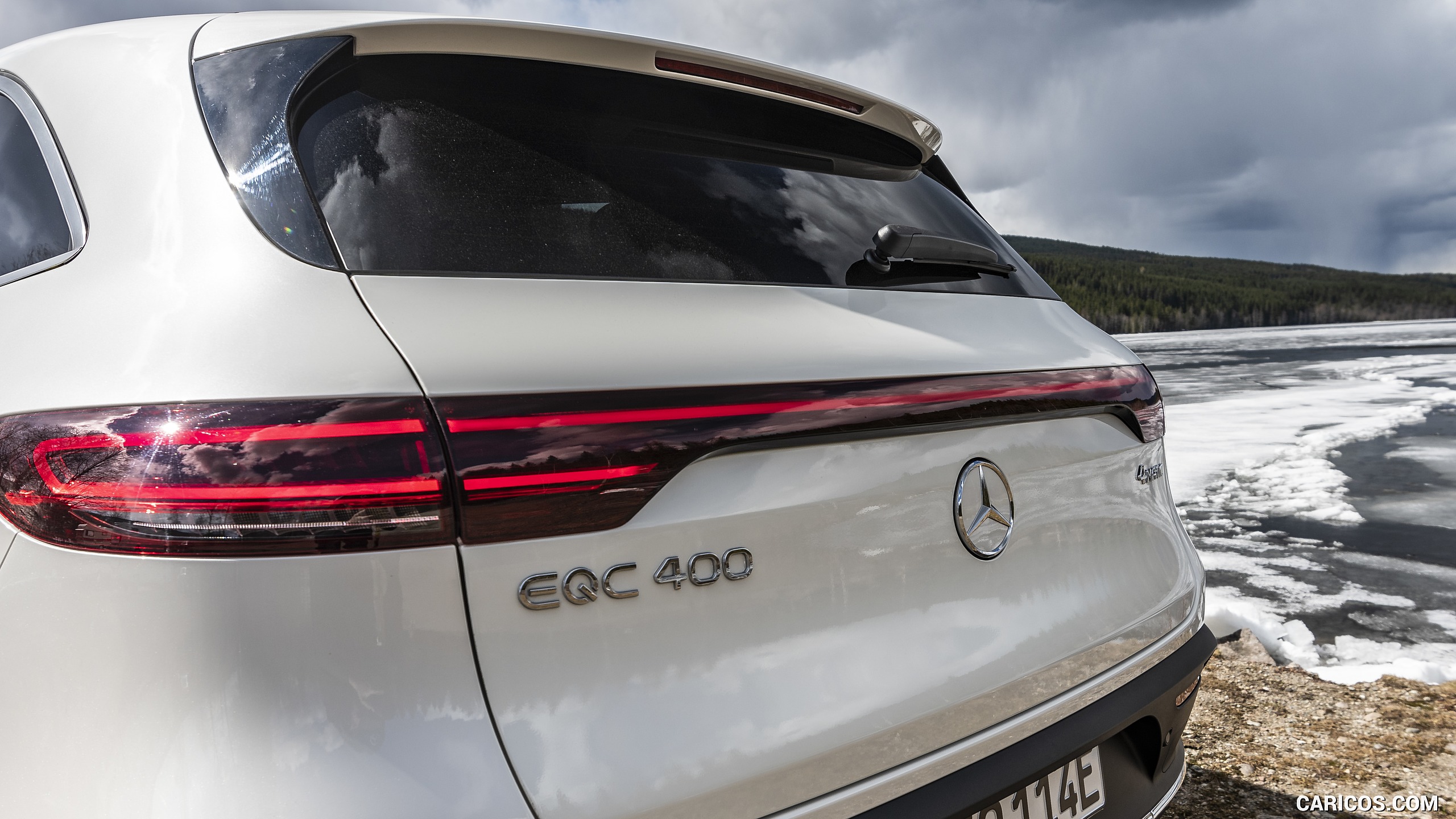 2020 Mercedes-Benz EQC (White) - Tail Light, #373 of 398