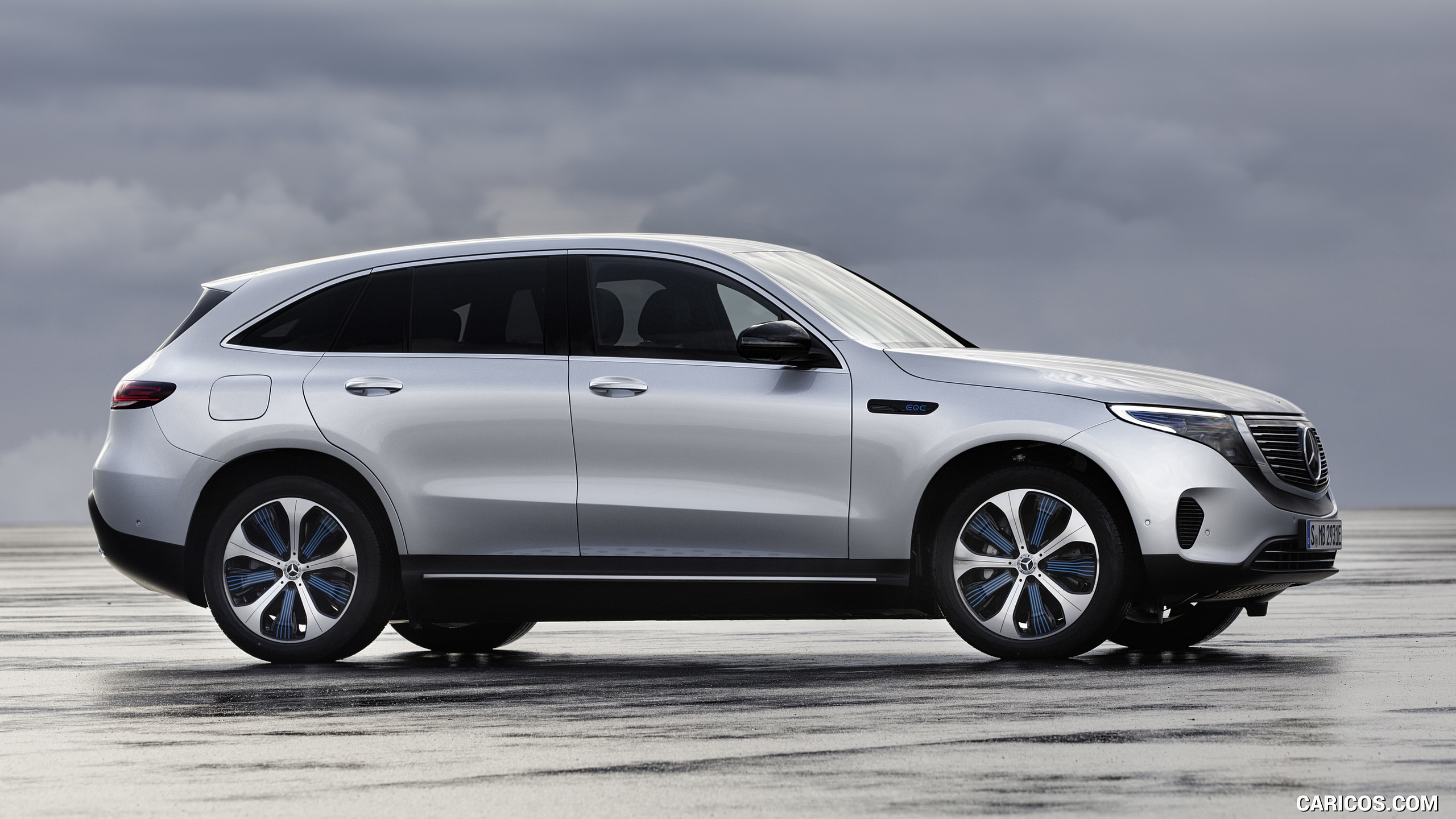 2020 Mercedes-Benz EQC 400 4MATIC (Color: Hightech Silver) - Side, #41 of 398