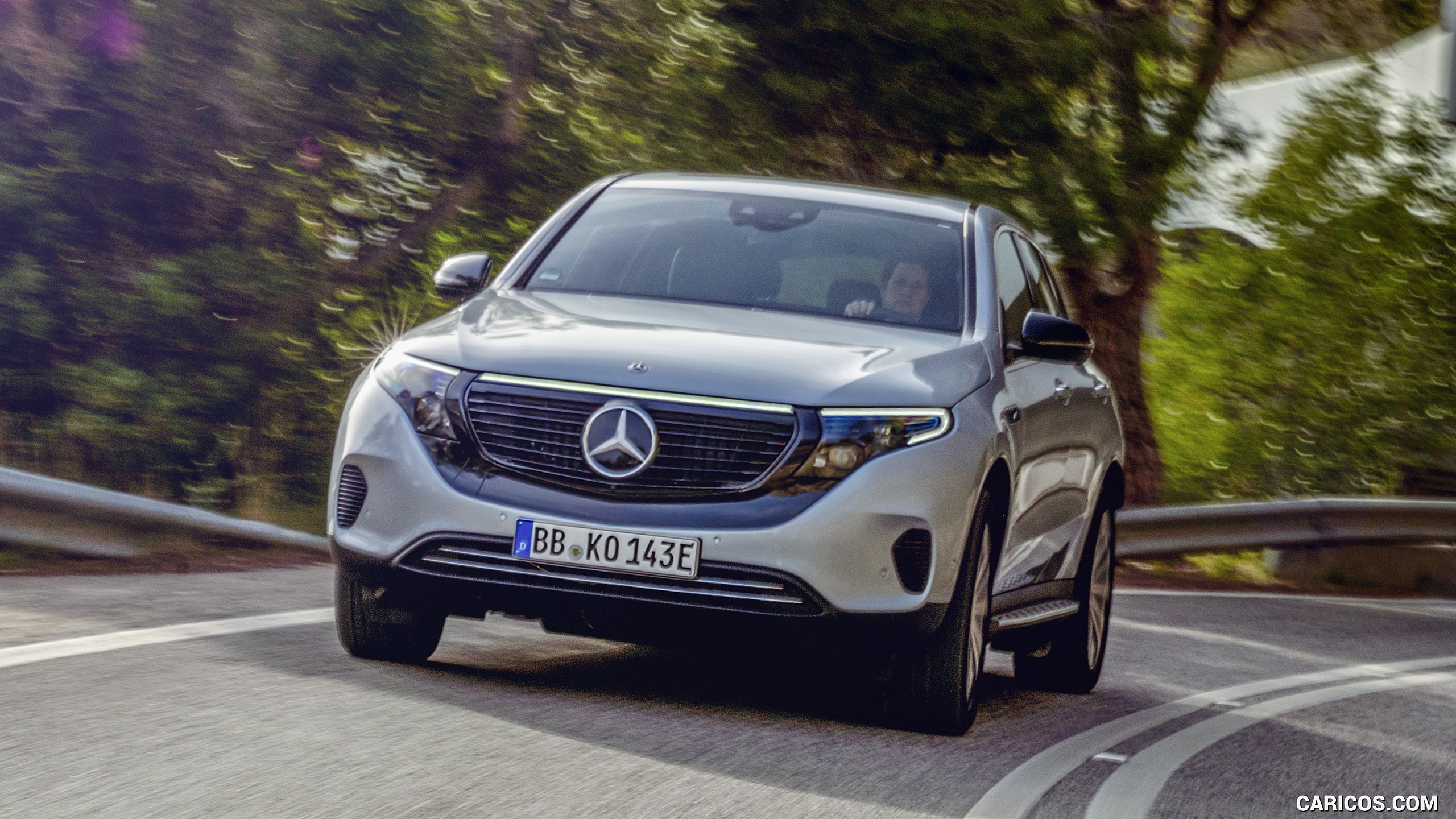 2020 Mercedes-Benz EQC Edition 1886 - Front, #4 of 24
