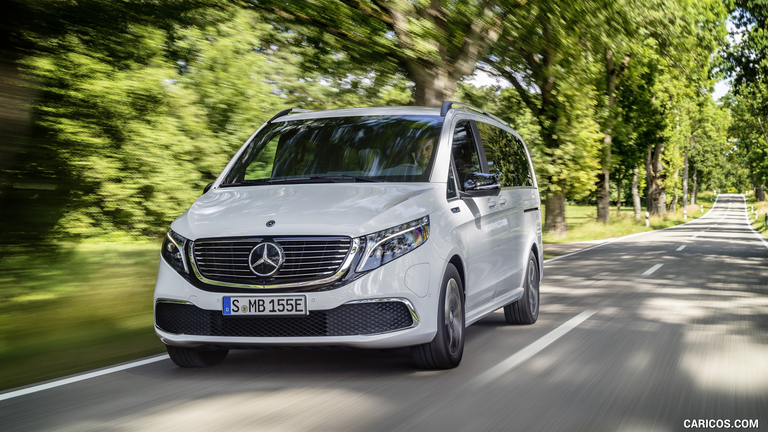 2020 Mercedes-Benz EQV 300 (Color: Mountain Crystal White Metallic) - Front, #6 of 43