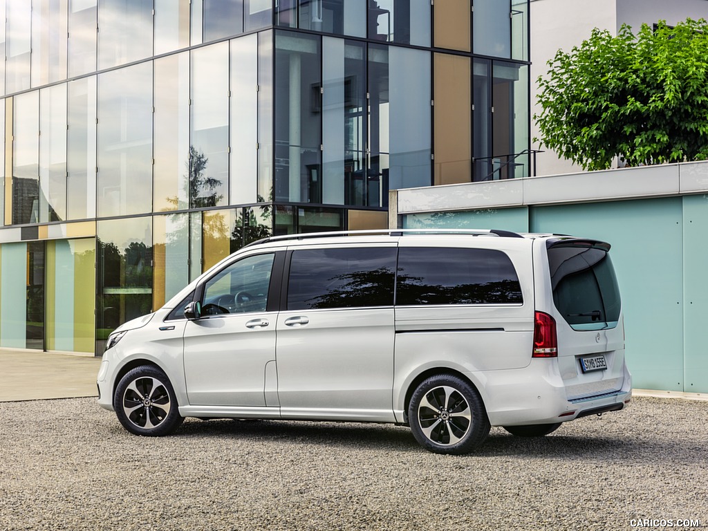 2020 Mercedes-Benz EQV 300 (Color: Mountain Crystal White Metallic) - Rear Three-Quarter