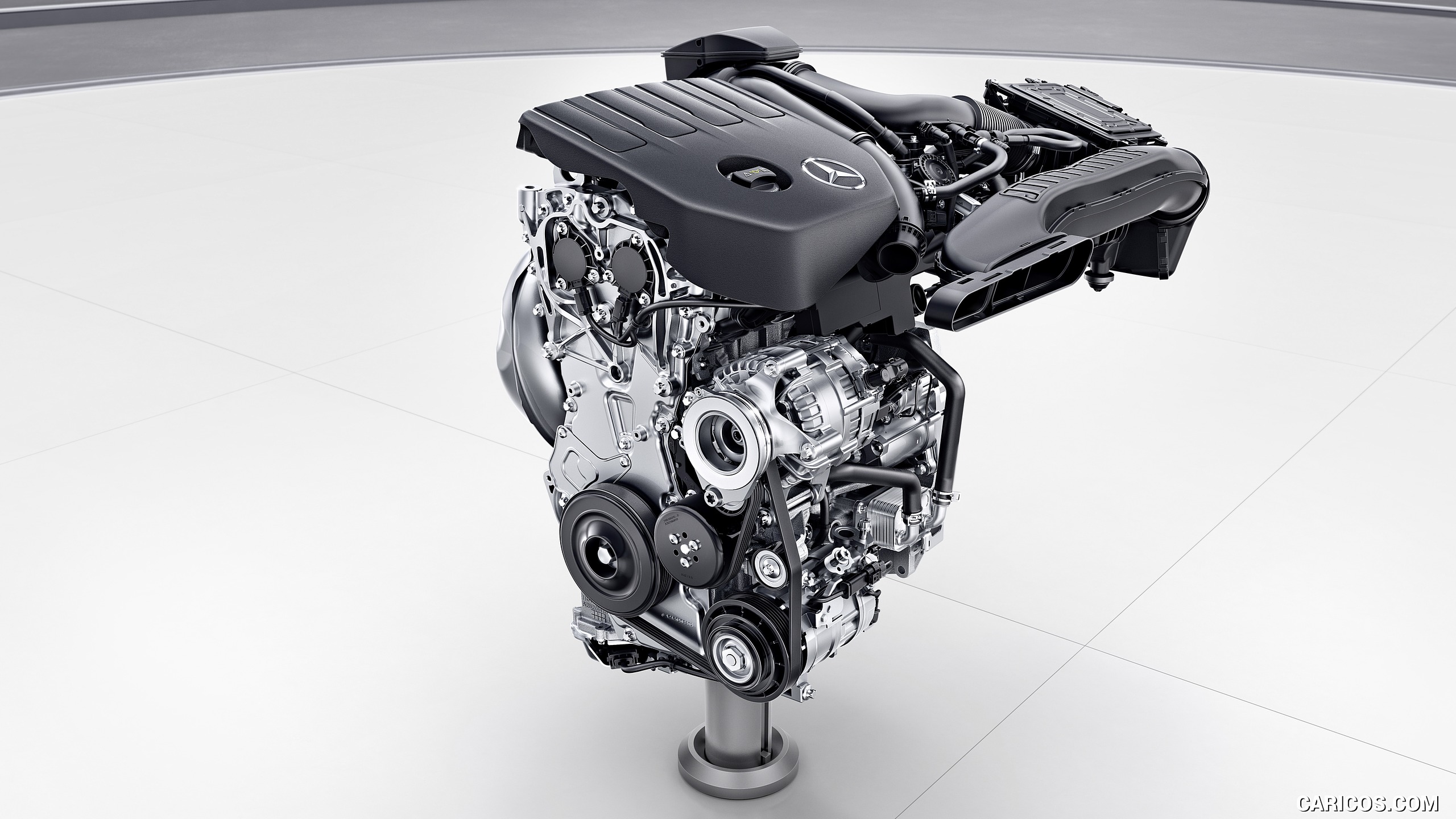 2020 Mercedes-Benz GLB - 4-cylinder petrol engine , #183 of 186