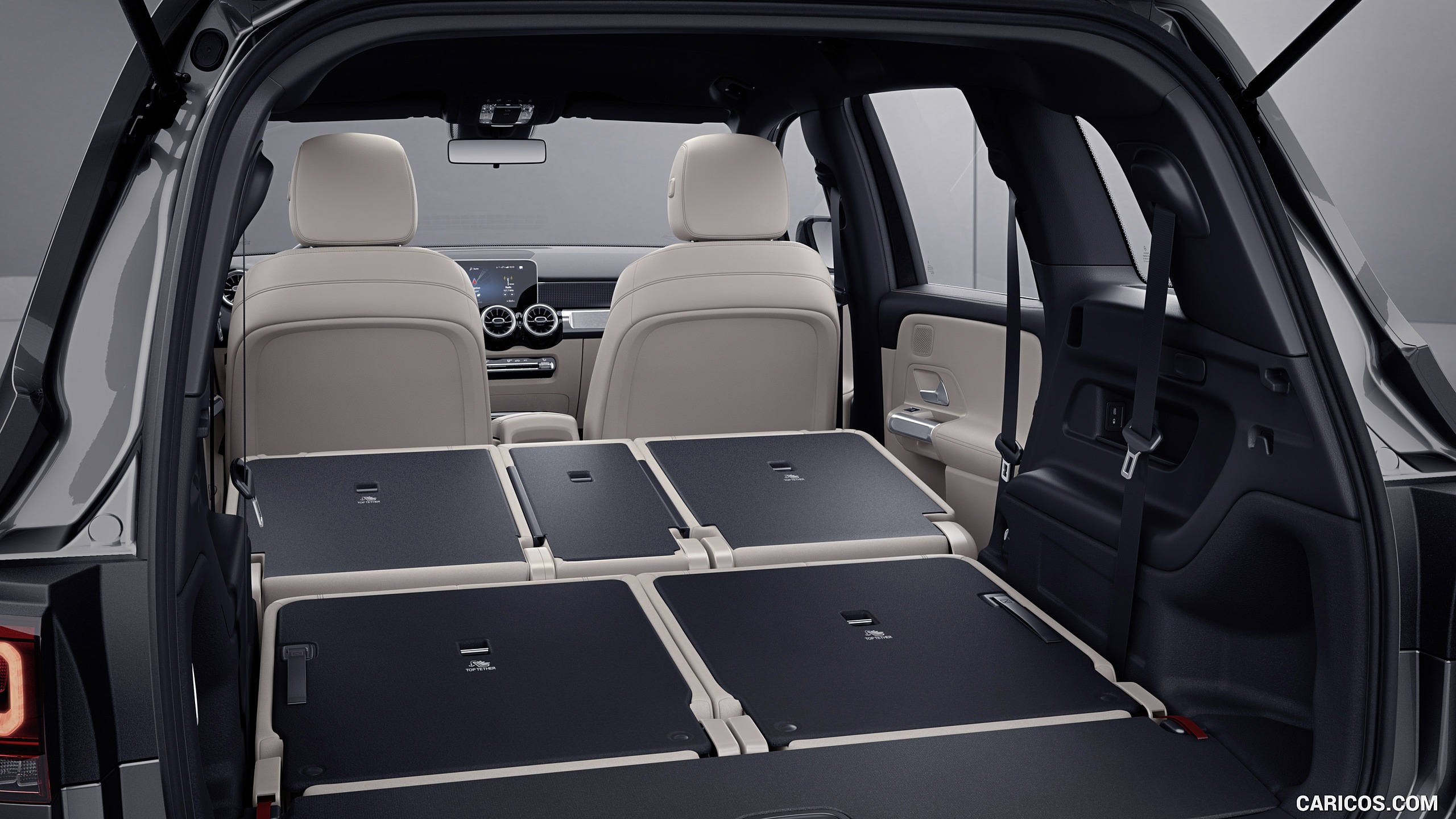 2020 Mercedes-Benz GLB - Load compartment open, rear seats fully folded, 3rd seat row fully folded, #176 of 186