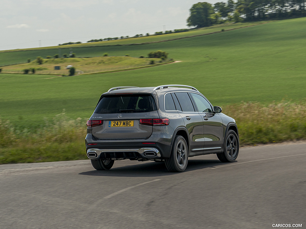 2020 Mercedes-Benz GLB 220d (UK-Spec) - Rear Three-Quarter