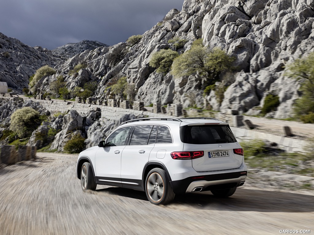 2020 Mercedes-Benz GLB 250 Edition 1 (Digital White) - Rear Three-Quarter