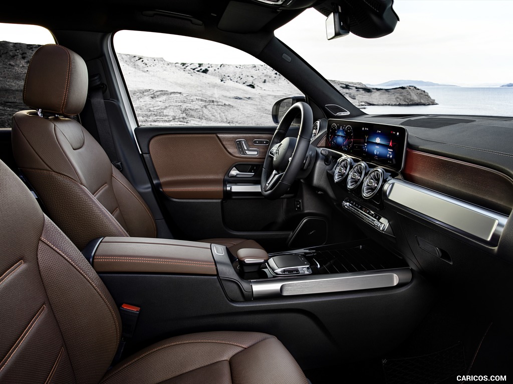 2020 Mercedes-Benz GLB 250 Edition 1 - Interior, Front Seats