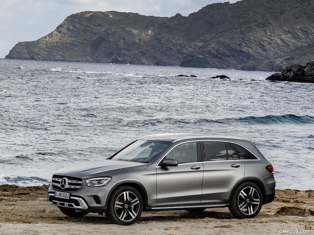 2020 Mercedes-Benz GLC (Color: Designo Selenite Grey Magno) - Front Three-Quarter