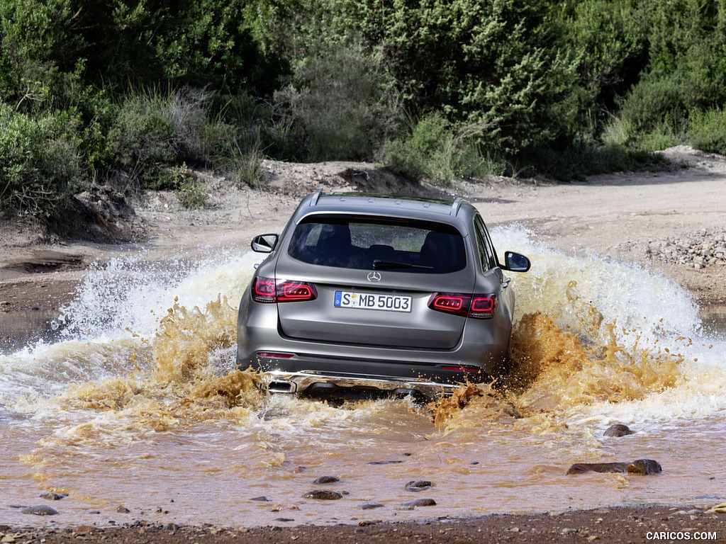 2020 Mercedes-Benz GLC (Color: Designo Selenite Grey Magno) - Off-Road