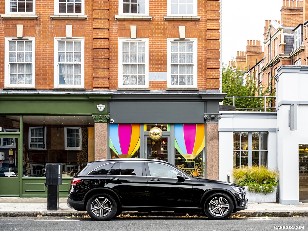 2020 Mercedes-Benz GLC 220d (UK-Spec) - Rear Three-Quarter